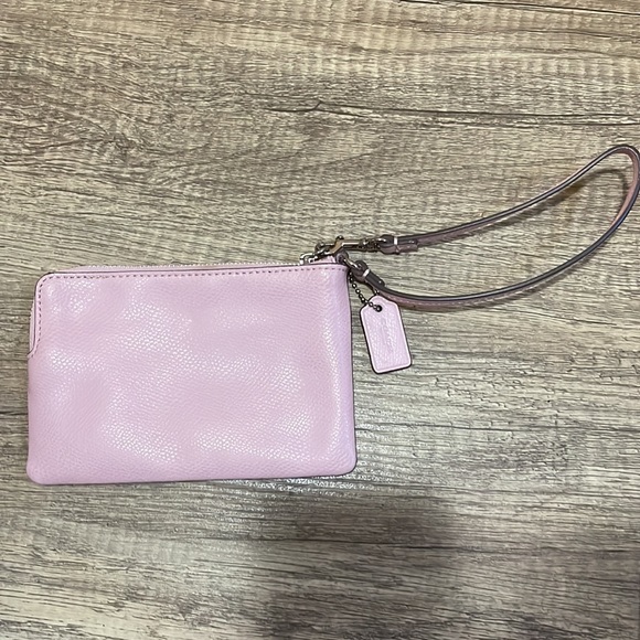 Pink coach wristlet - Picture 3 of 6